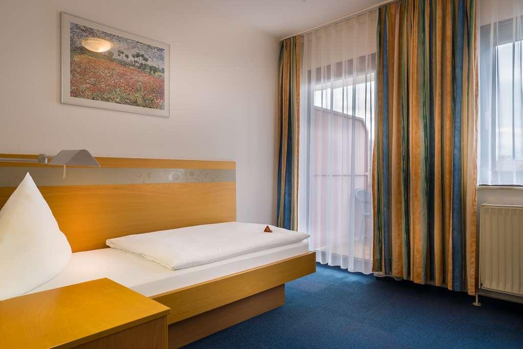 Acora Karlsruhe Zentrum Living The City Kamer foto