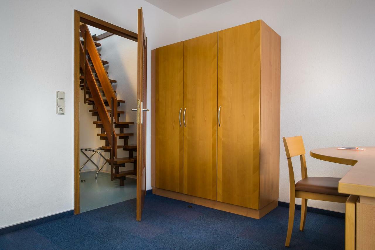 Acora Karlsruhe Zentrum Living The City Buitenkant foto